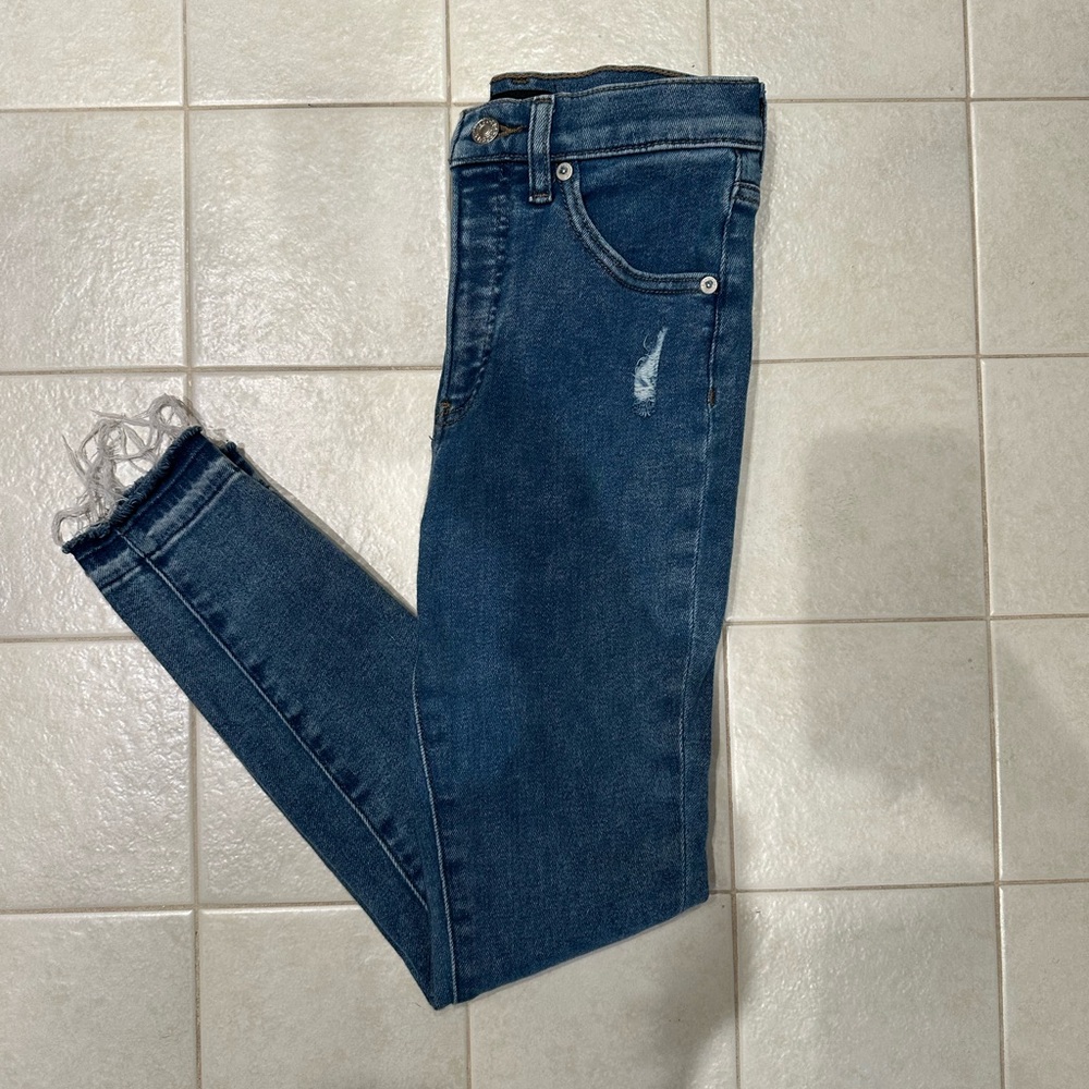 Express Skinny High Rise Jeans - Picture 9 of 9